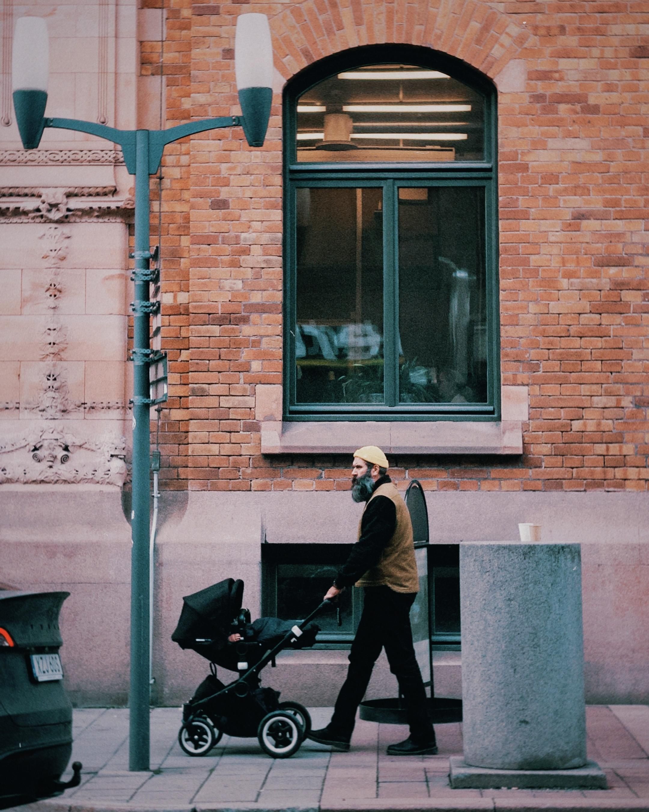 Kinderwagen und Babyausstattung zum Transport